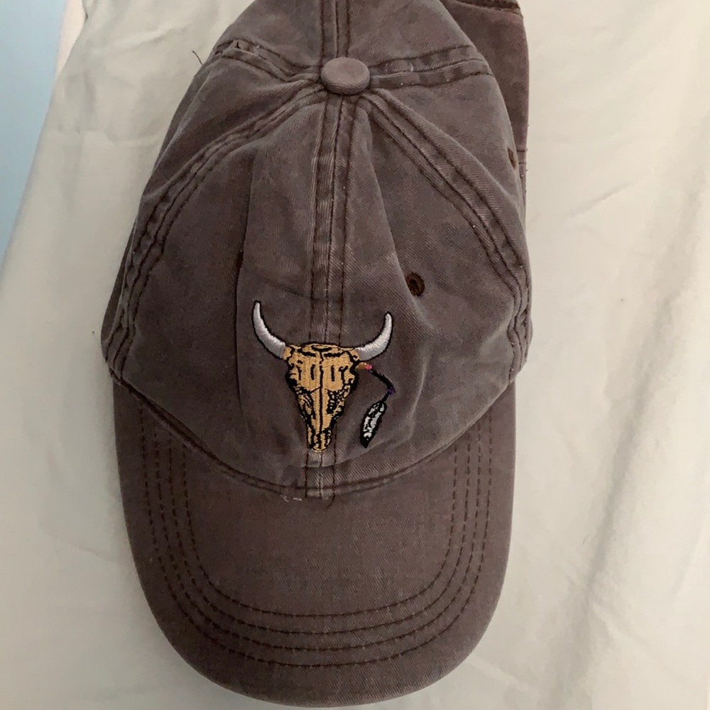 Bull SnapBack
